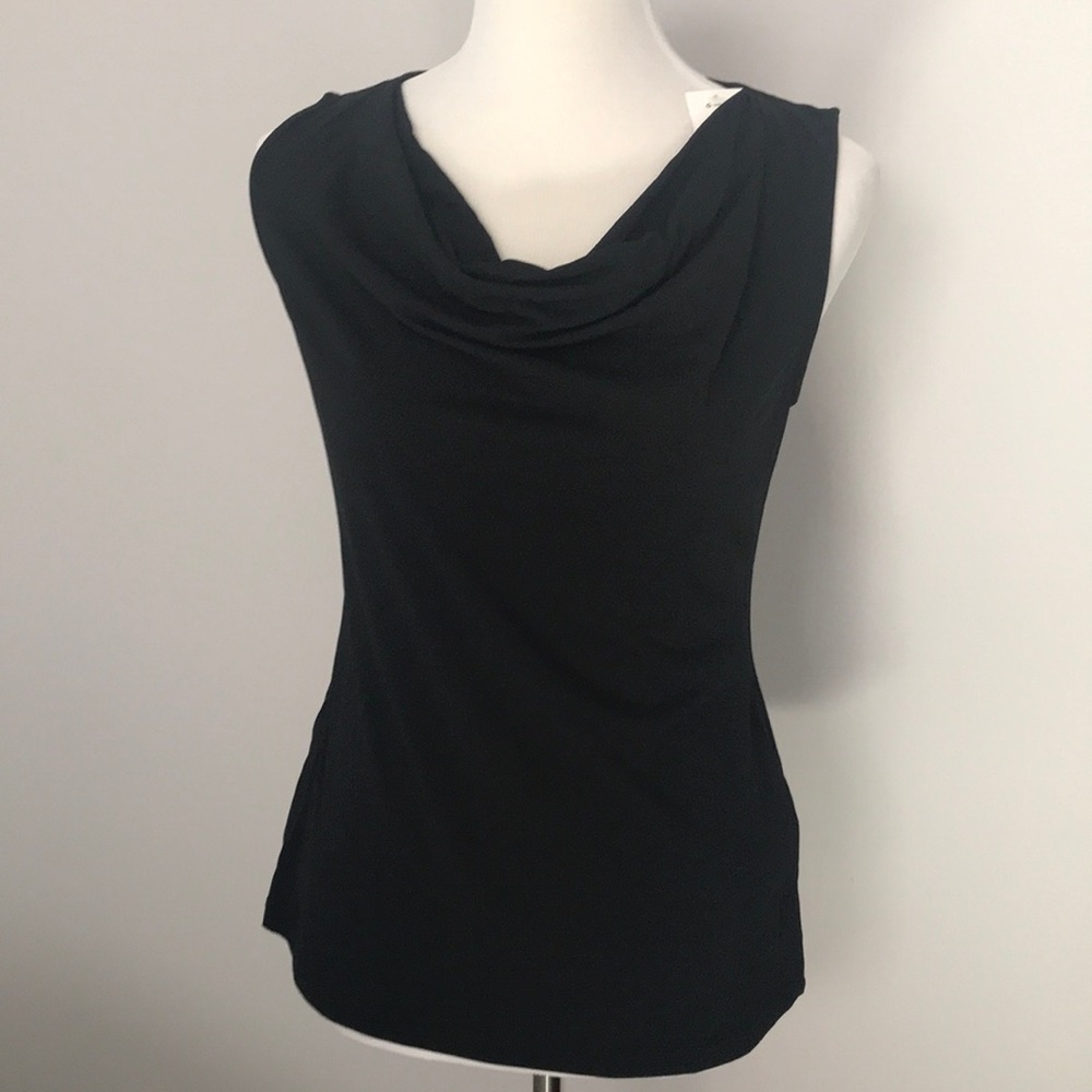Black sleeveless tank